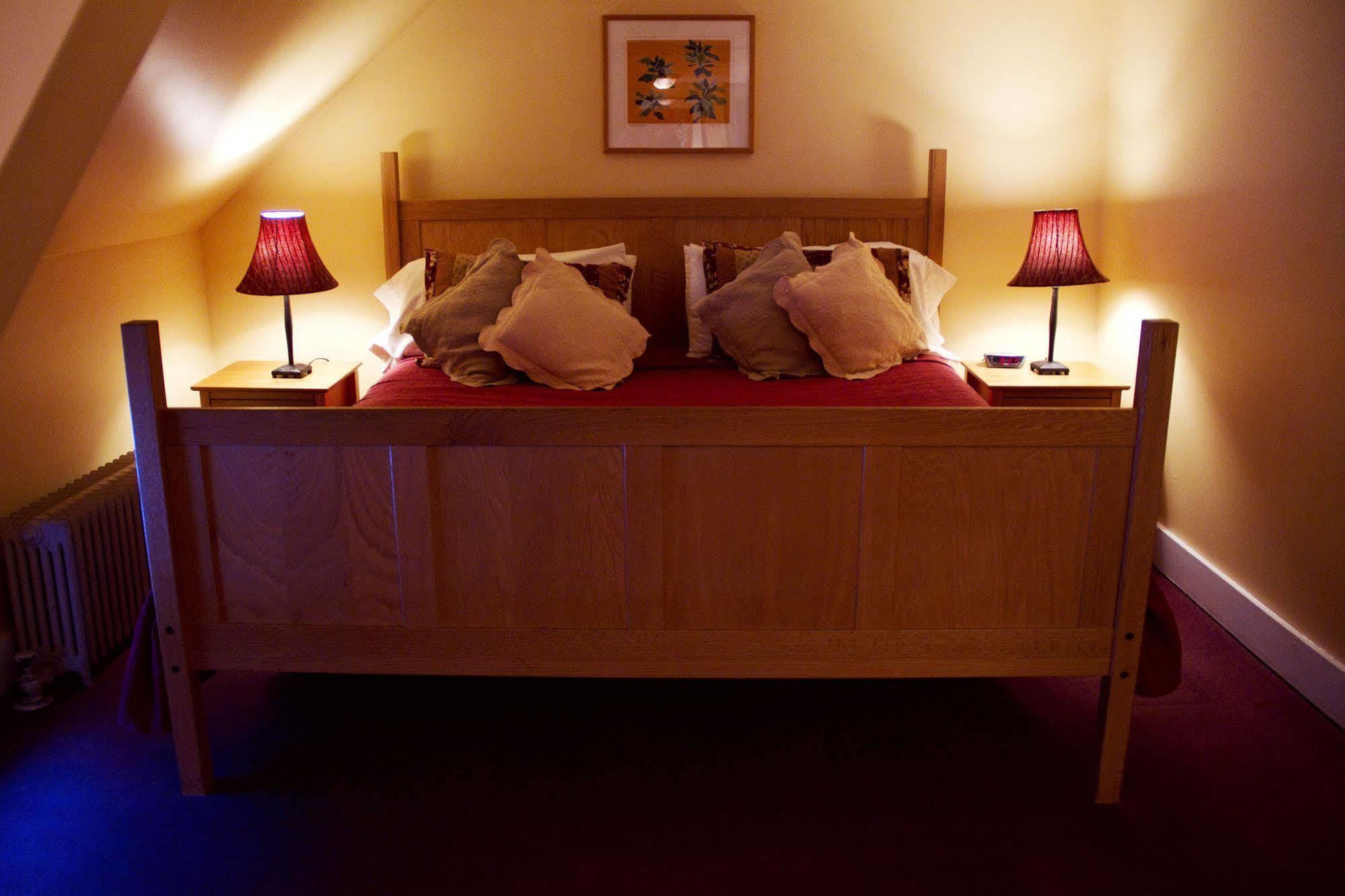 Inn At Baldwin Creek & Mary'S Restaurant Bristol ภายนอก รูปภาพ
